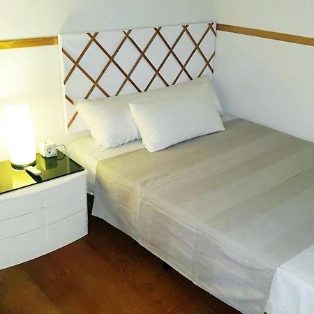 Apartament Sagrada Familia Bed and Breakfast Barcelona Eksteriør billede