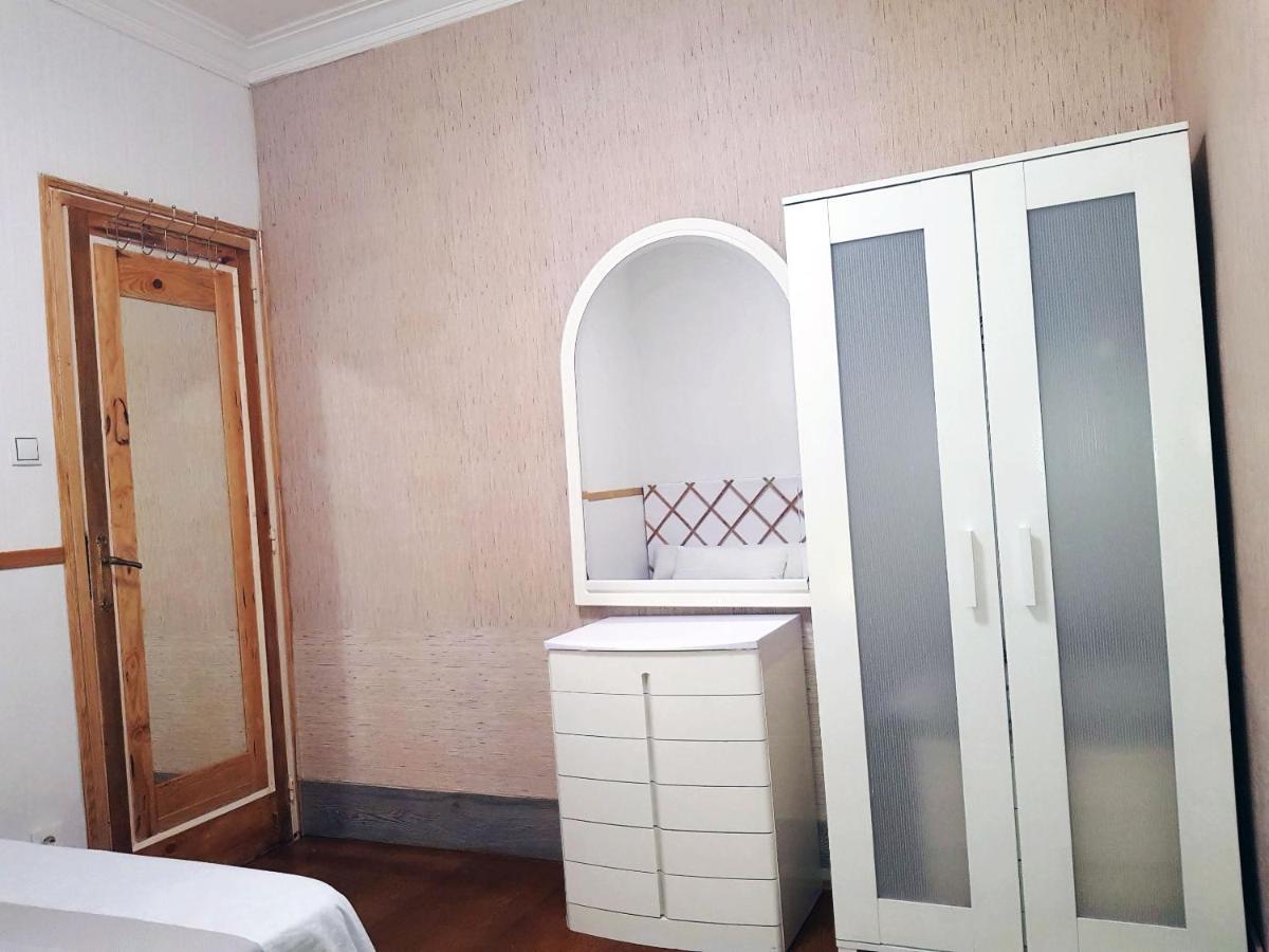 Apartament Sagrada Familia Bed and Breakfast Barcelona Eksteriør billede